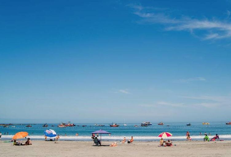Hostal Aloha Inn Iquique Bagian luar foto